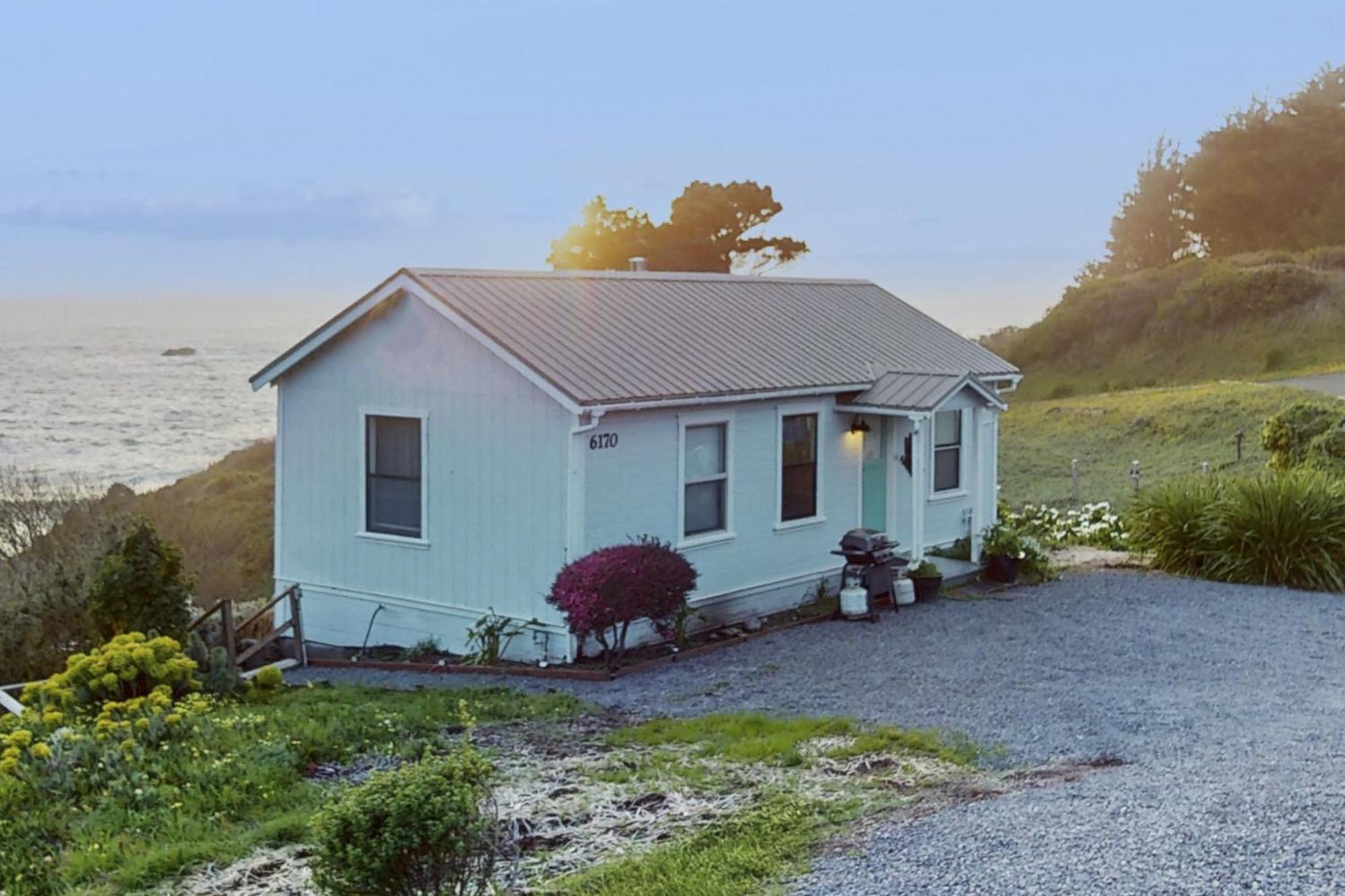 Greenwood Beach Cottage Elk エクステリア 写真